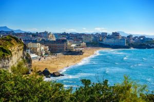 Pourquoi domicilier sa société à Biarritz ?